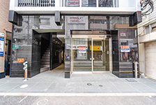 1F　店舗
