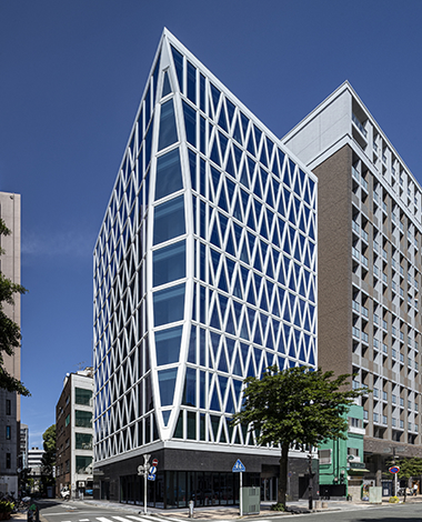 賃貸オフィスビル　タクエー吉田町ビル